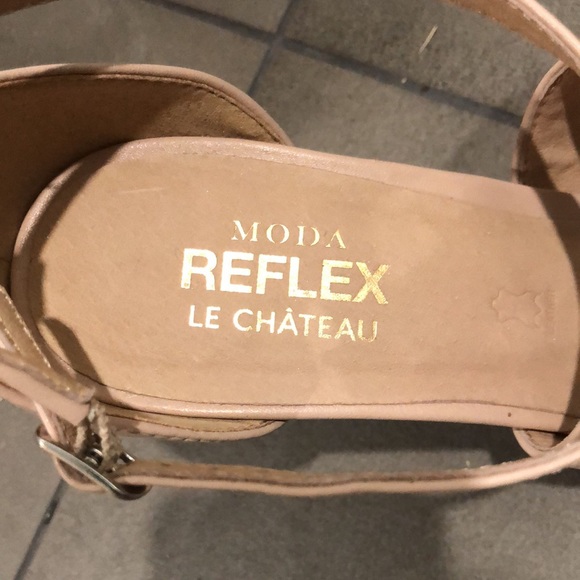 Le Chateau heels/Size 8 - Picture 3 of 4